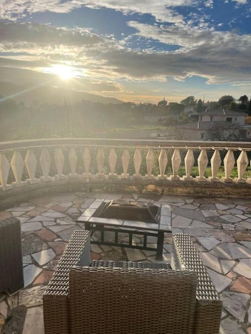 Logement Tres Chaleureux A Marsella Exterior foto